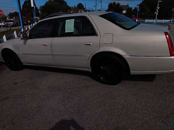 2008 Cadillac DTS Base 