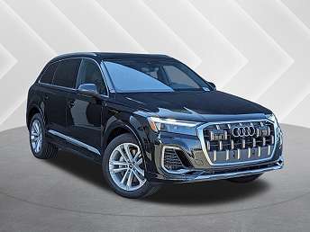 2025 Audi Q7 Premium Plus 