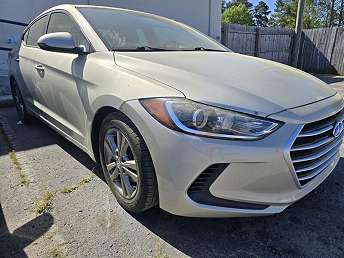 Beige Hyundai Elantra Sedan 2017