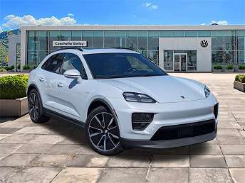2024 Porsche Macan 4 