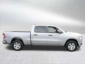 2024 Ram 1500 Big Horn/Lone Star 