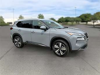 2022 Nissan Rogue SL 