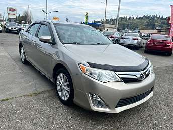2014 Toyota Camry XLE 