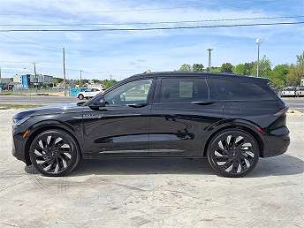 2024 Lincoln Nautilus Reserve 