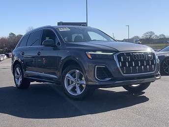 2025 Audi Q7 Premium 