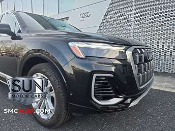 2025 Audi Q7 Premium Plus 