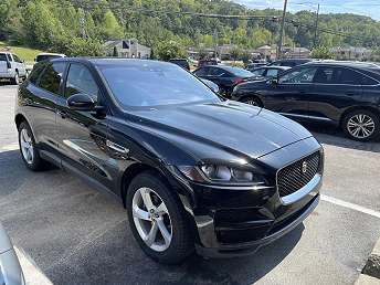 2017 Jaguar F-Pace Premium 