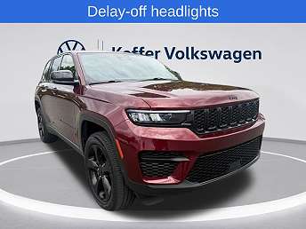 2023 Jeep Grand Cherokee Altitude 