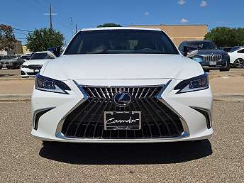 New 2025 Lexus ES 300h