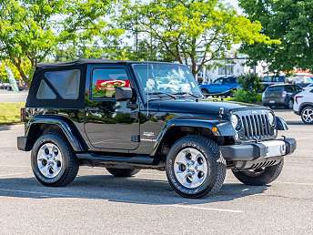 2014 Jeep Wrangler Sahara 