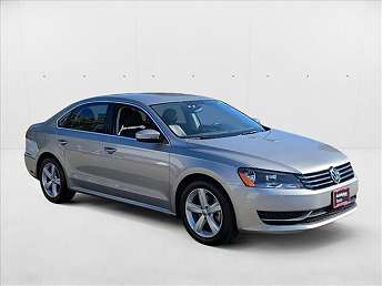 2014 Volkswagen Passat SE 