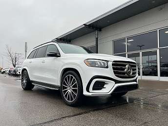2025 Mercedes-Benz GLS 580 