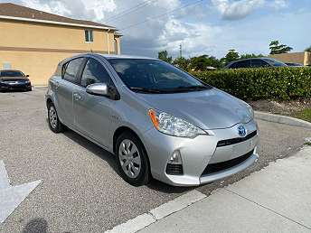 2013 Toyota Prius c Two 