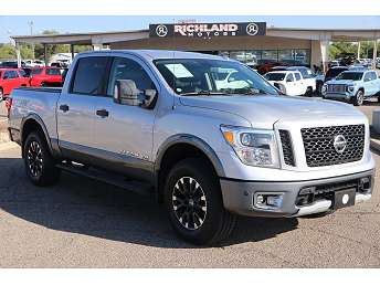 Silver Nissan Titan PRO-4X 2019