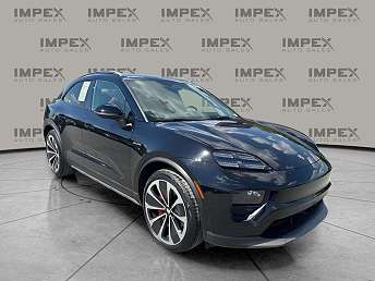 2025 Porsche Macan 4S 