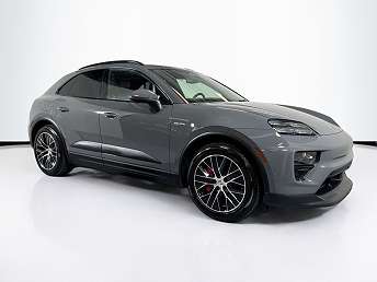 2025 Porsche Macan 4S 