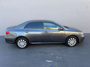 2013 Toyota Corolla LE 