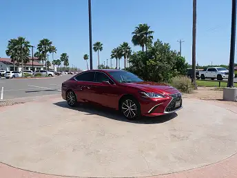 2025 Lexus ES 350