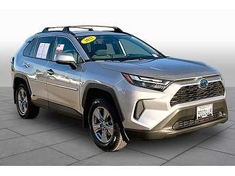 2022 Toyota RAV4 XLE 
