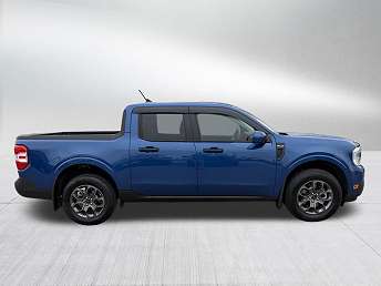 2023 Ford Maverick XLT 
