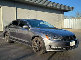 2013 Volkswagen Passat SE 