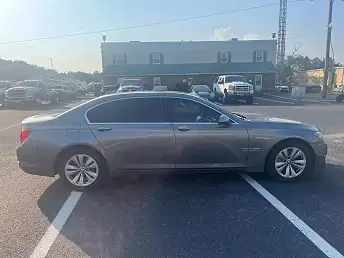 2011 BMW 7 Series 740Li