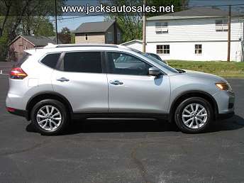 2018 Nissan Rogue SV 