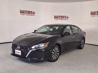 2023 Nissan Altima SV 