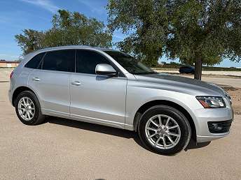 2011 Audi Q5 Premium Plus 