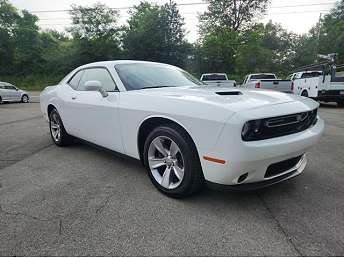 2018 Dodge Challenger SXT 