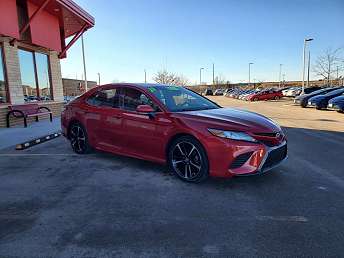 2019 Toyota Camry XSE 