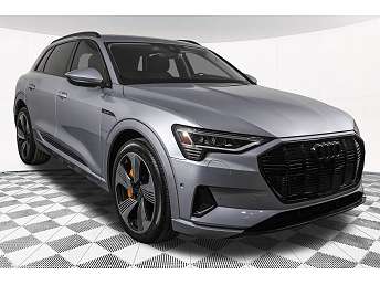 2022 Audi e-tron Premium Plus 