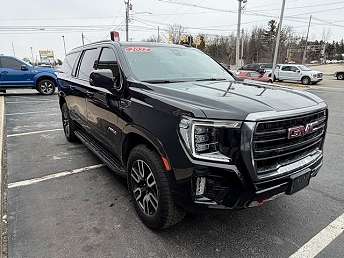2022 GMC Yukon XL AT4 