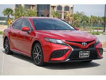 2021 Toyota Camry SE 