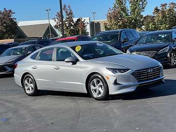 2023 Hyundai Sonata SE 