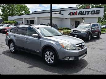 2010 Subaru Outback 2.5i Limited 