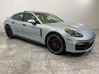 2022 Porsche Panamera 4S 