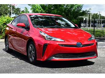 2019 Toyota Prius XLE 