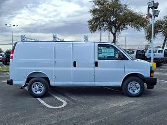 2025 Chevrolet Express 2500 