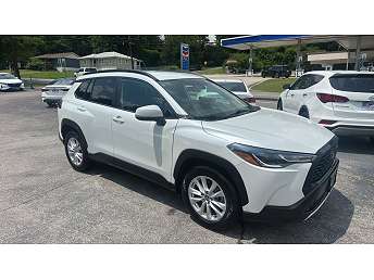 2022 Toyota Corolla Cross LE 