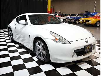 Used 2009 Nissan Z for Sale Near Me - CARFAX