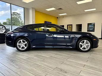 2011 Porsche Panamera 