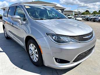 2018 Chrysler Pacifica Touring-L 