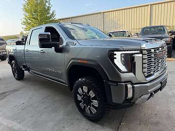 2024 GMC Sierra 3500HD Denali 