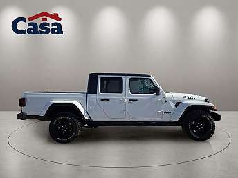 2022 Jeep Gladiator Willys 