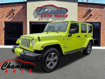 2017 Jeep Wrangler Sahara 