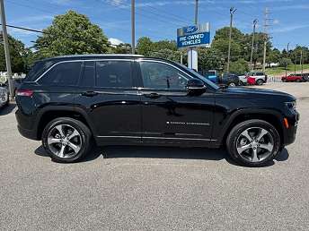 Used 2023 Jeep Grand Cherokee 4xe for Sale Near Me - CARFAX