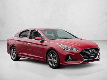 Red Hyundai Sonata Sedan 2018
