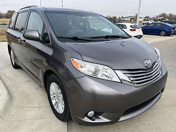 2015 orders toyota sienna xle for