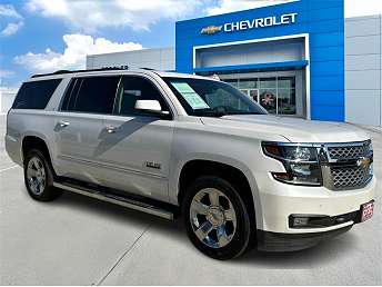 2017 Chevrolet Suburban LT 